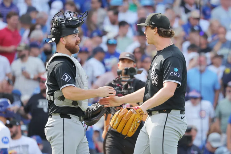 White Sox avoid sweep at Wrigley with shutout